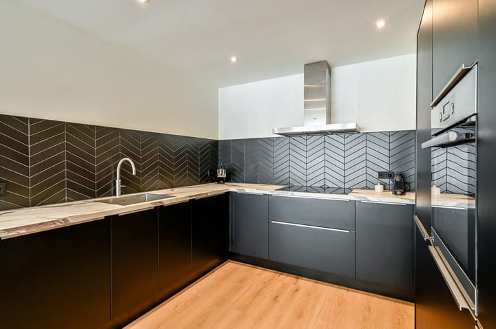 Appartement te koop: Basilicumweg 134, Almere