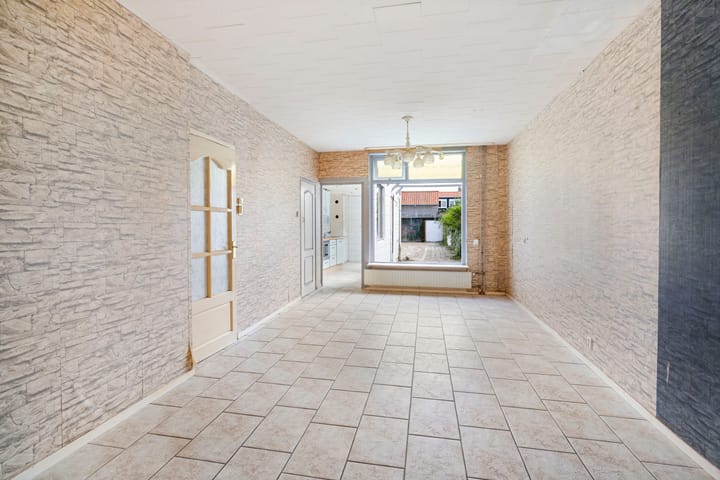Foto 4 van Begoniastraat 1