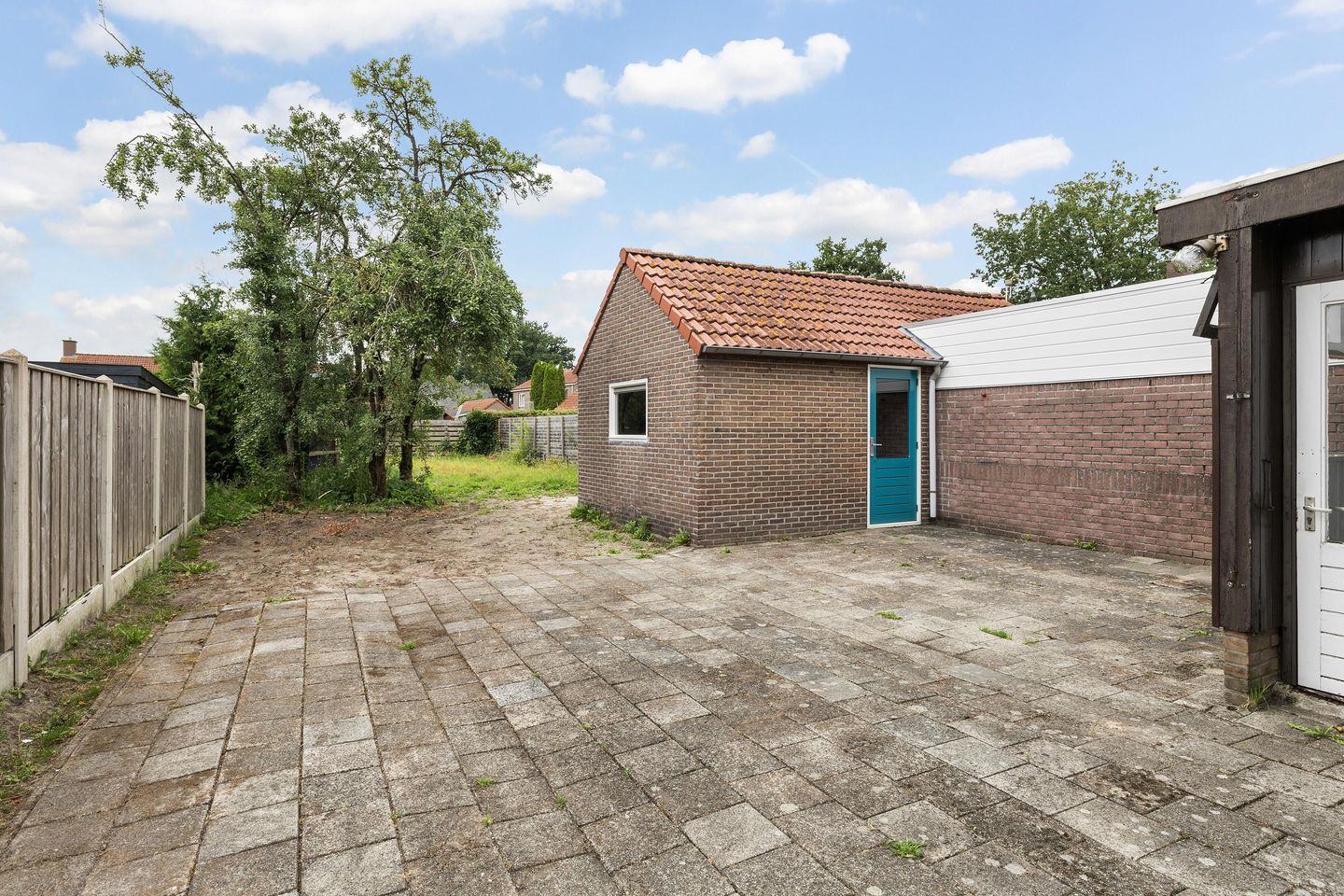 Photo 10 of Veldkampstraat 4