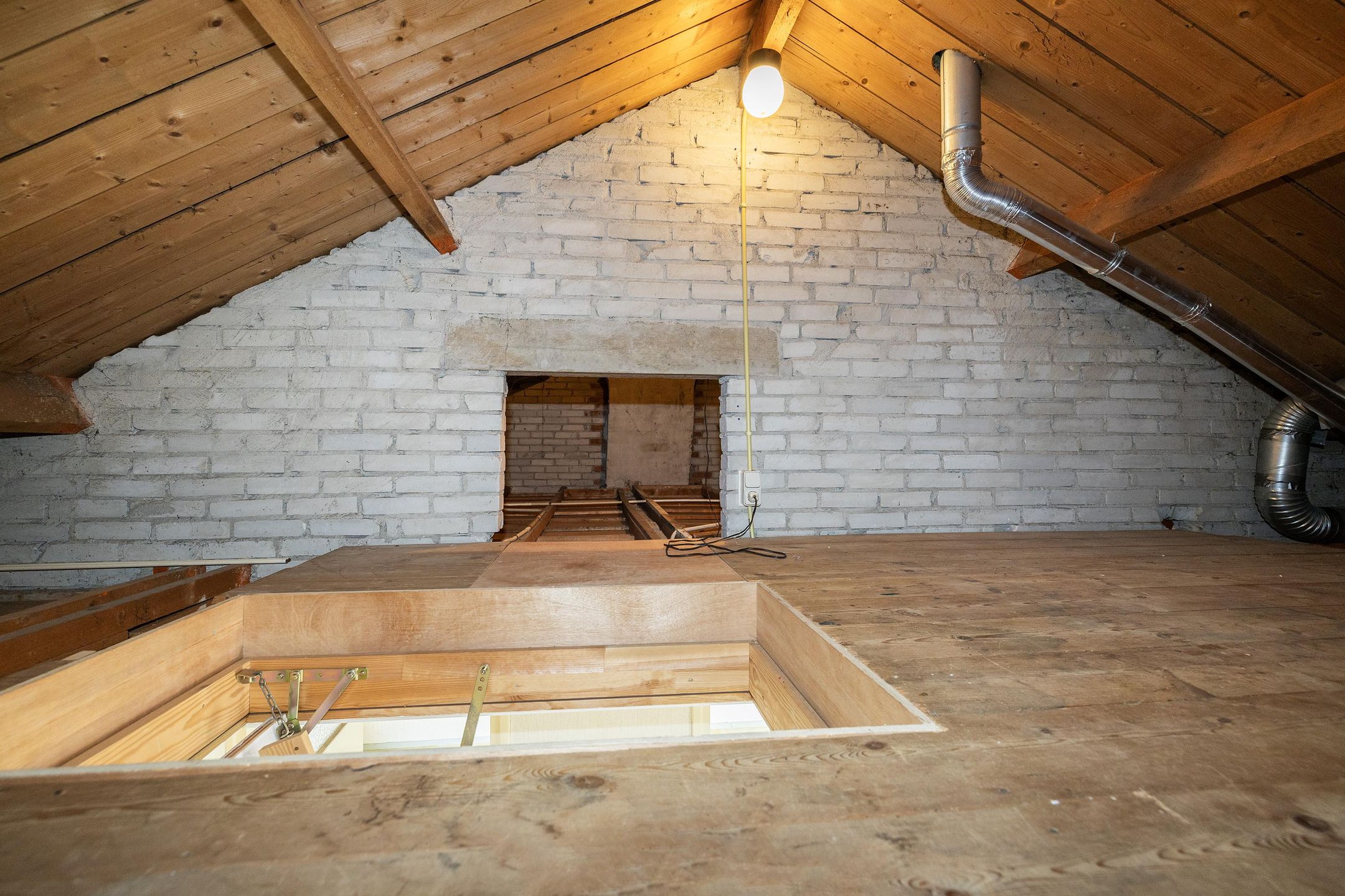 Photo 9 of Veldkampstraat 4