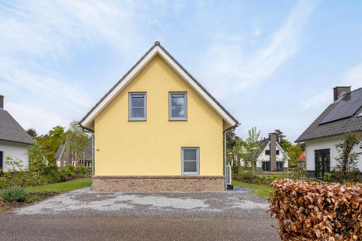 4-bedroom freehold villa in Lochem — photo 3 of 5