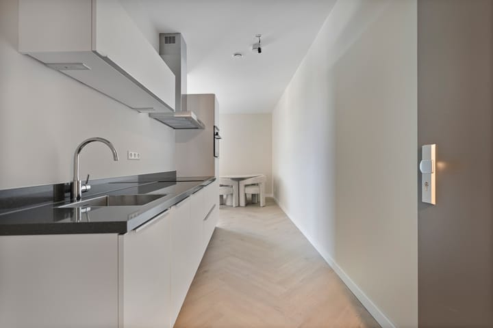 Foto 4 van Volmerlaan 4-F035