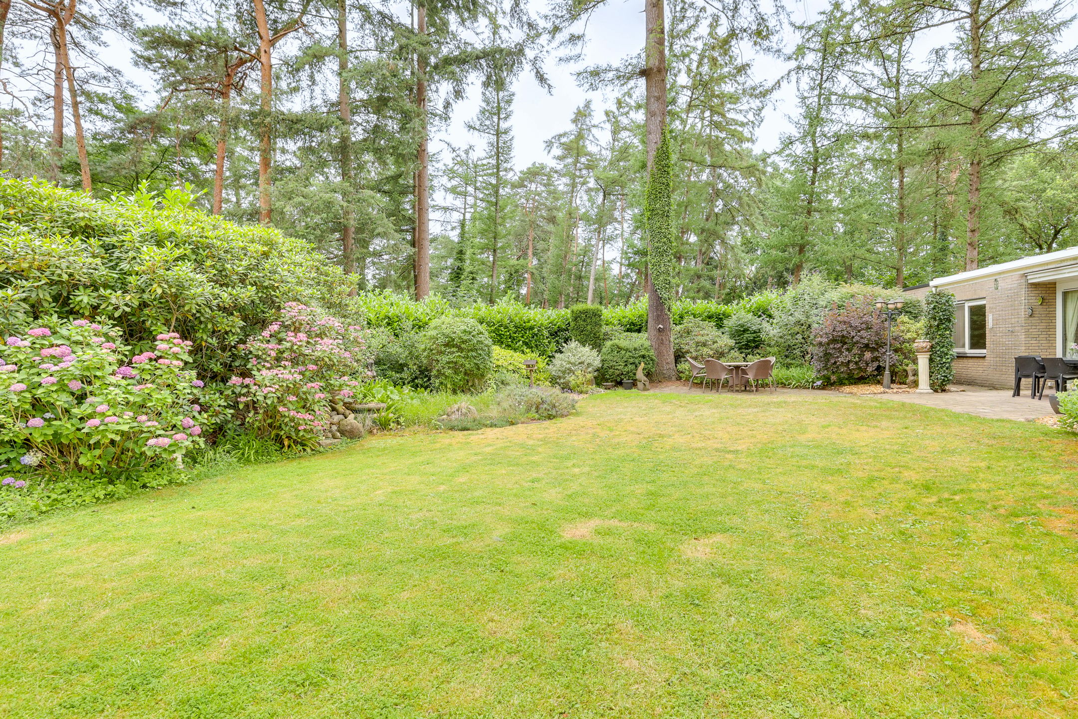 2-bedroom freehold villa in Lochem — photo 4 of 5