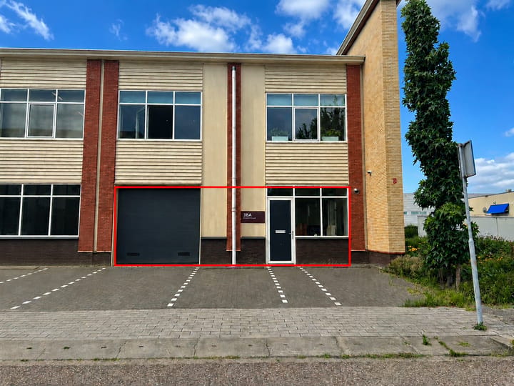 Cypresbaan 38, Capelle aan den IJssel