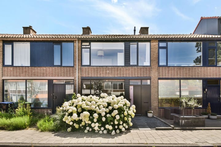 Jacob van Lennepstraat 11