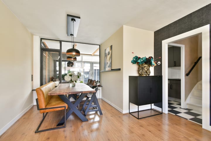 Tussenwoning te koop: Jacob van Lennepstraat 11, Spijkenisse