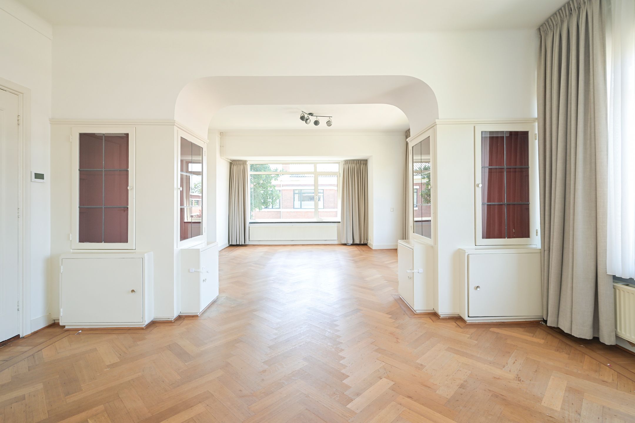 Photo 3 of Van Neckstraat 49