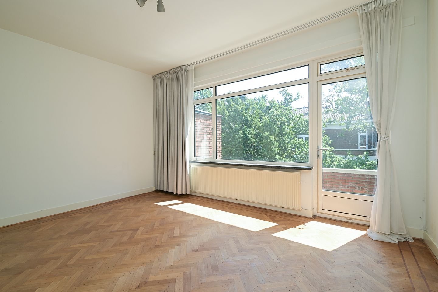 Photo 20 of Van Neckstraat 49