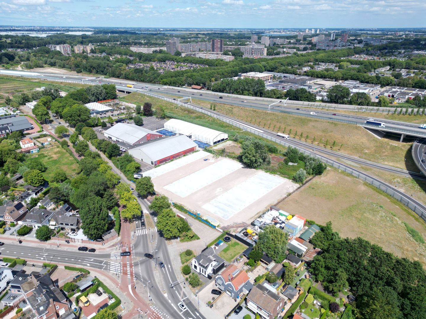 View photo 4 of Terbregseweg 111
