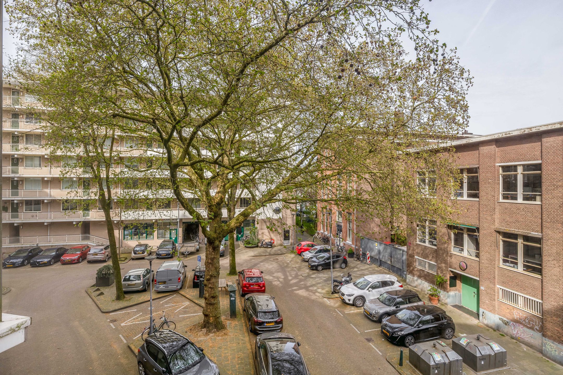 Foto 30 van Baan 182-C02