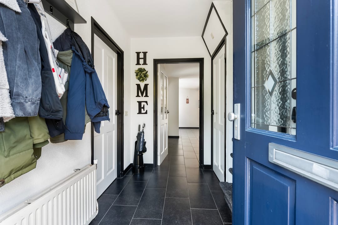 Photo 7 of Meidoornstraat 17