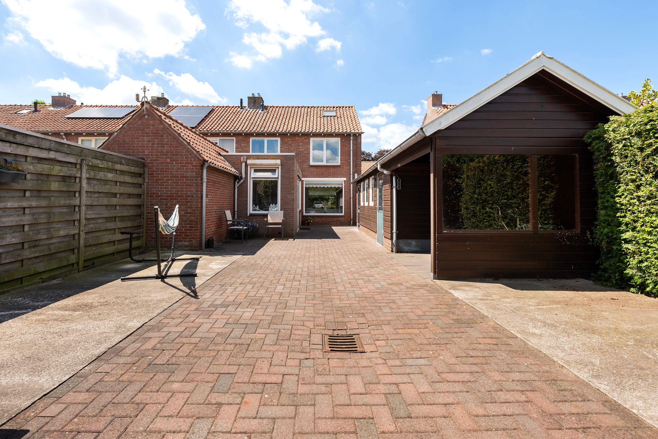 Photo 3 of Meidoornstraat 17