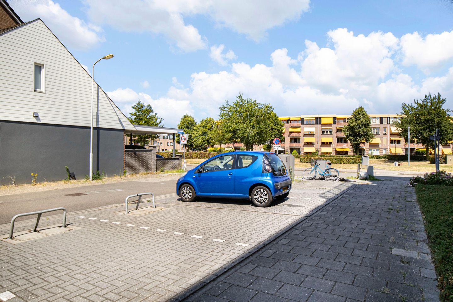 Photo 4 of Topaasstraat/Waterloweg