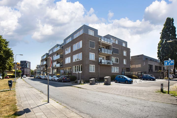 Photo 5 of Topaasstraat/Waterloweg