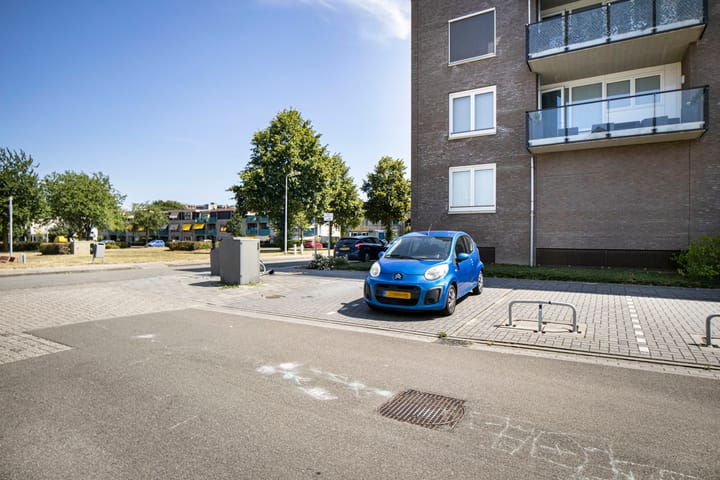 Photo 3 of Topaasstraat/Waterloweg