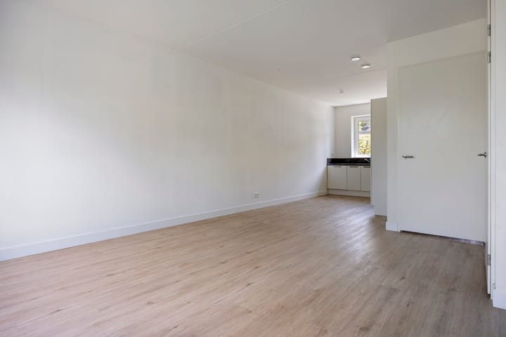 Foto 5 van Mariniersweg 94