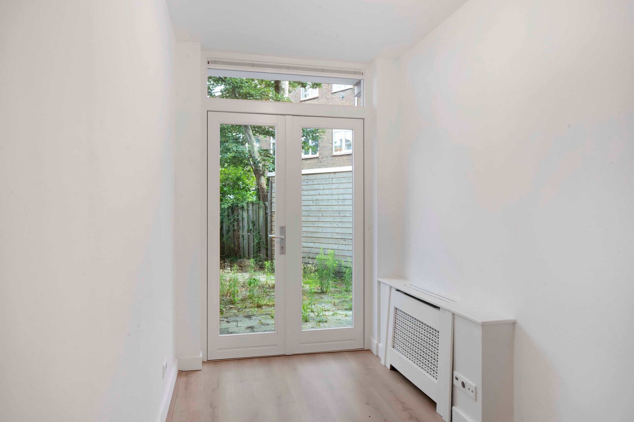 Photo 18 of Linnaeusstraat 13