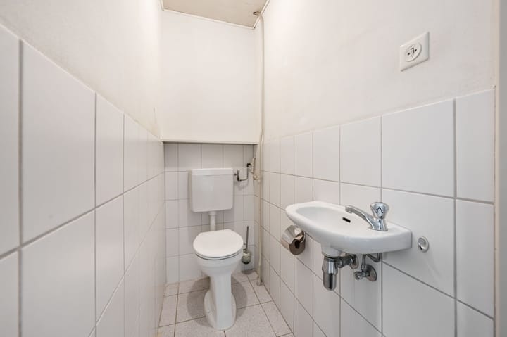 Appartement te koop: Sint Martinuslaan 25, Voorburg