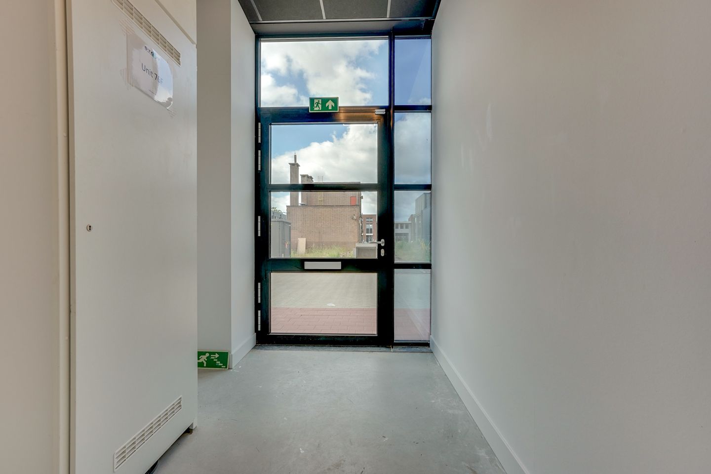 View photo 4 of Havenstraat 76-f