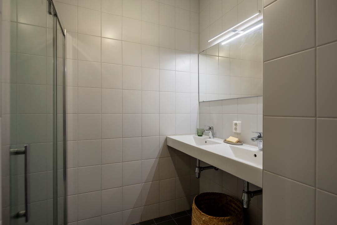 Photo 17 of Overschiestraat 17-B1