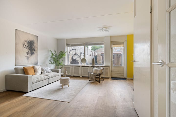 Tussenwoning te koop: Croocklaan 3, Maarssen