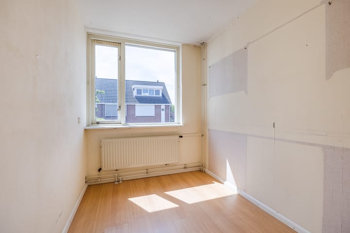 Tussenwoning te koop: Bastiaansblok 43, Bergen Op Zoom
