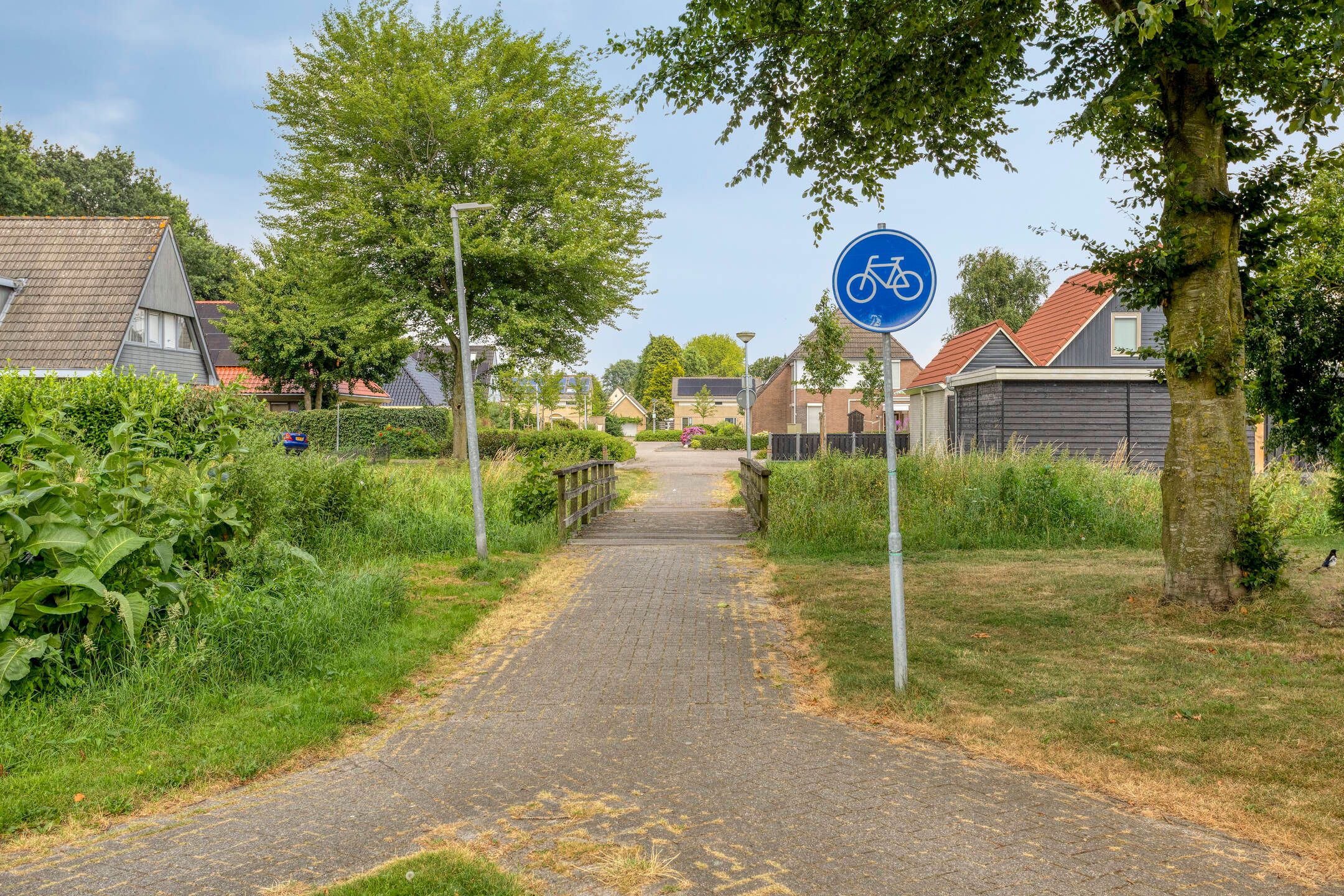 Foto 42 van Veenmoslaan 4