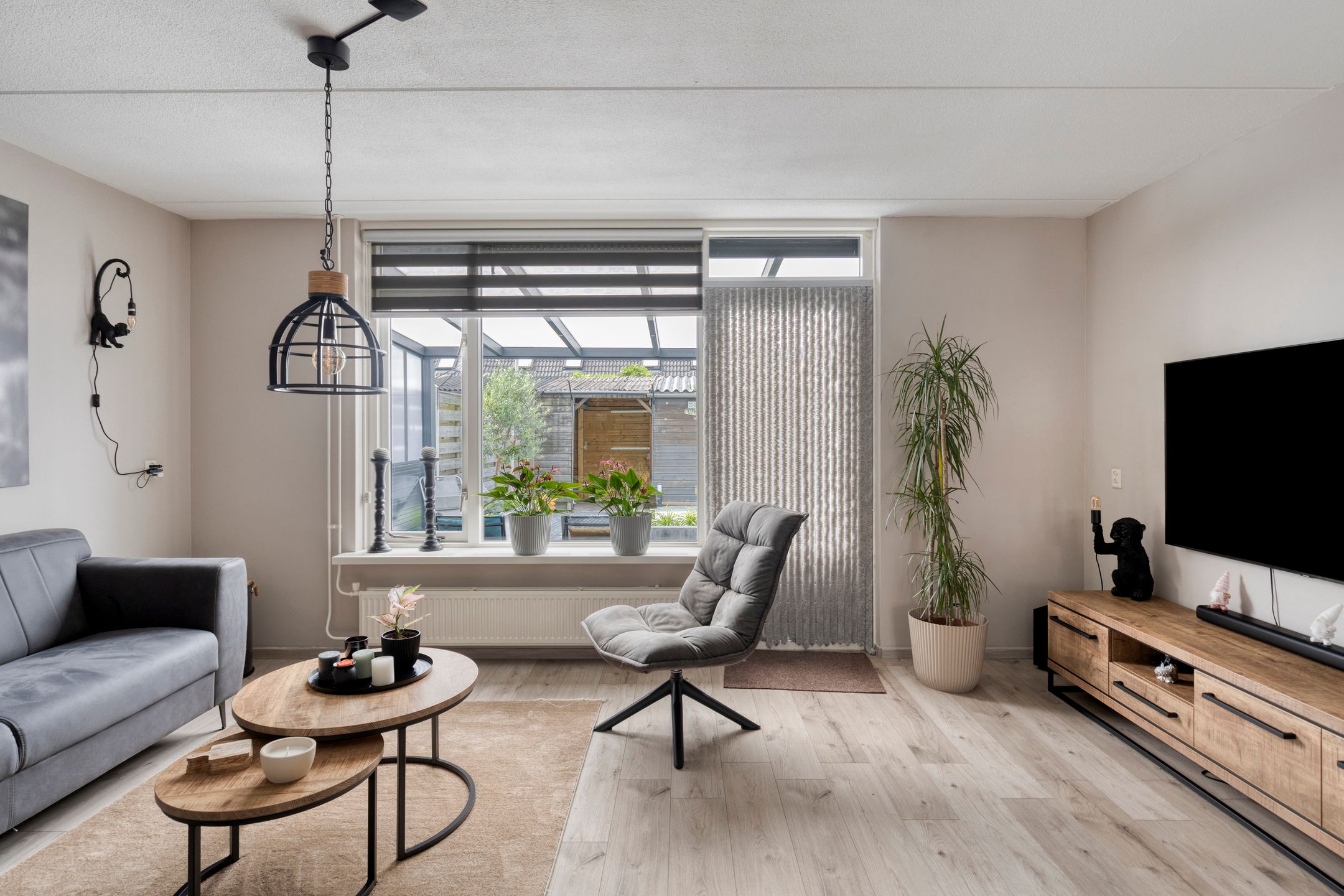 Photo 3 of Theodora Bouwmeesterstraat 23