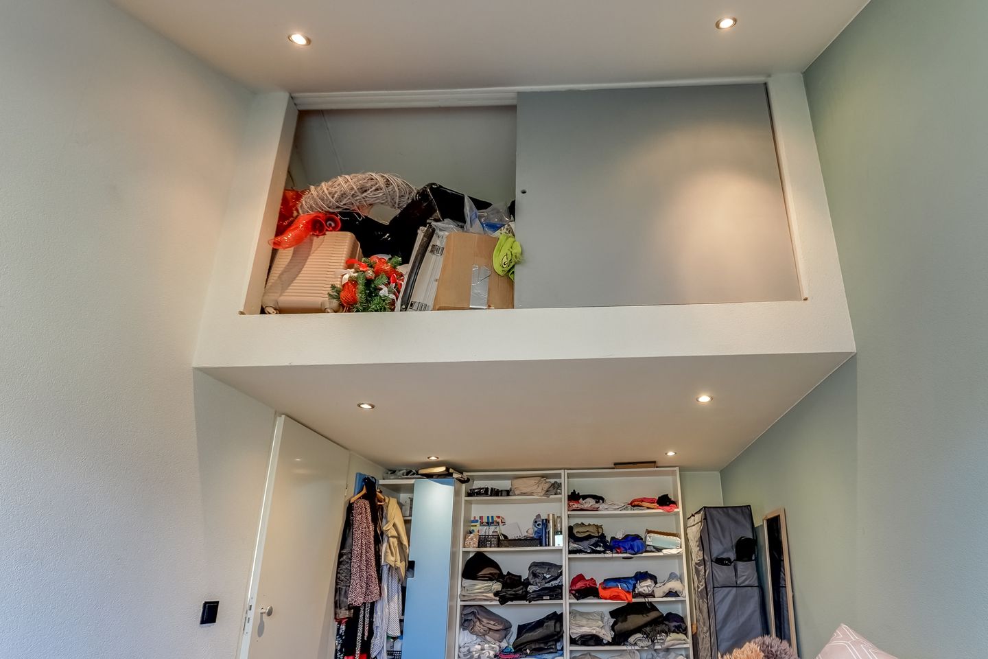 Photo 29 of Middelzand 3151