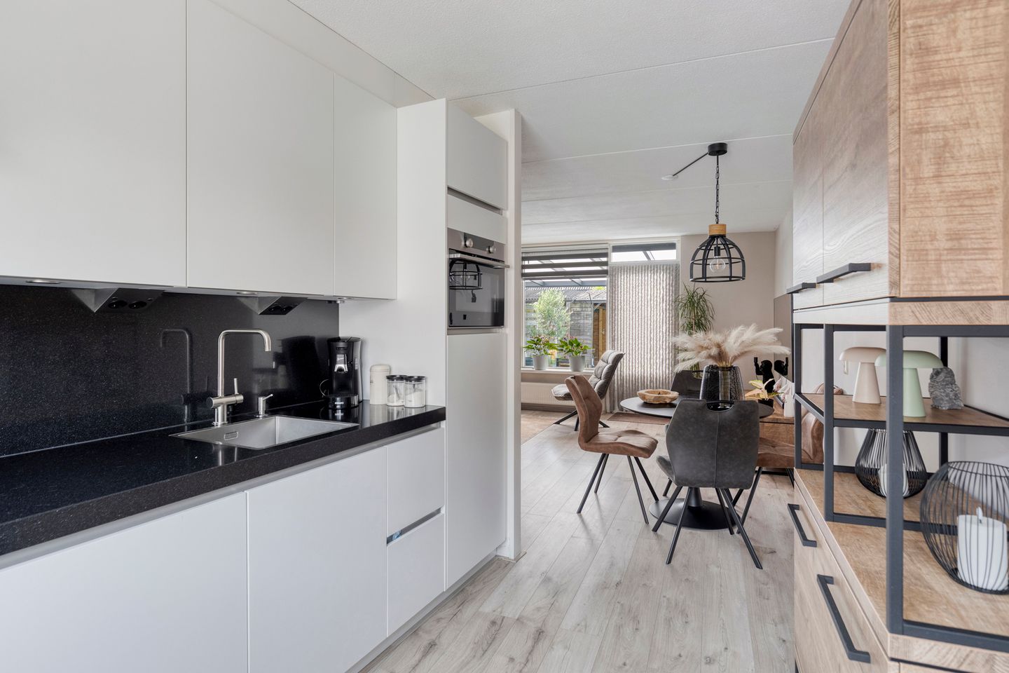 Photo 14 of Theodora Bouwmeesterstraat 23