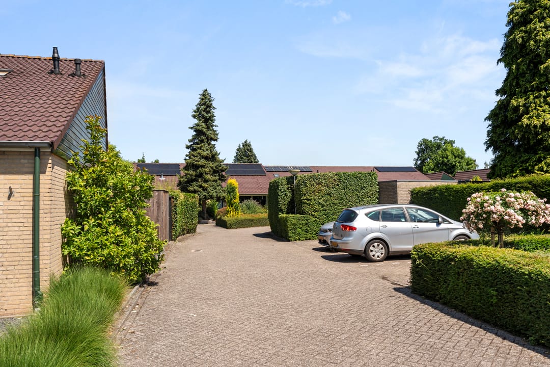 Photo 13 of Commandeursweg 126