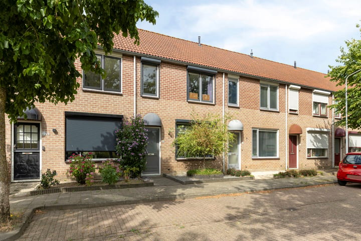 Foto 2 van Azaleastraat 37-F