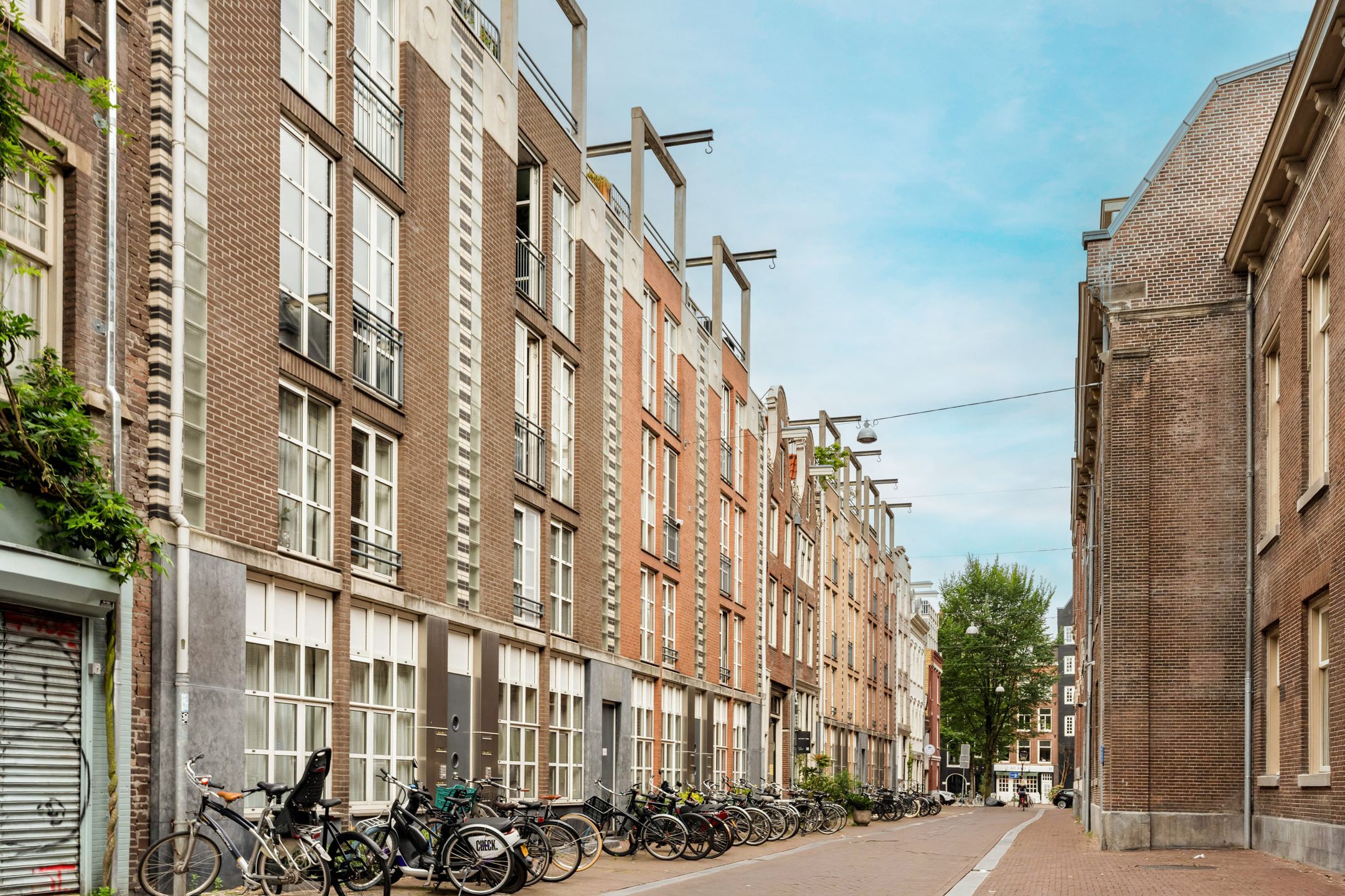 Foto 15 van Lange Leidsedwarsstraat 32-E