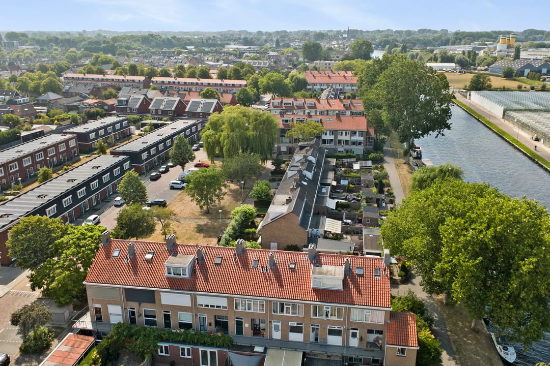 Photo 41 of Petronella van Saxenstraat 85