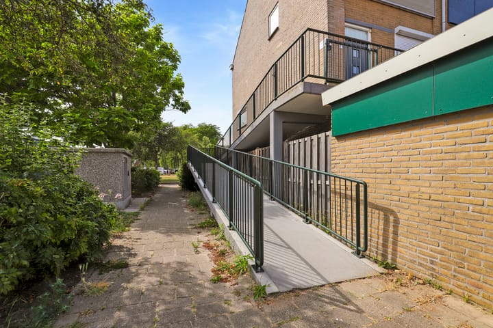 Appartement te koop: Petronella van Saxenstraat 85, Rijnsburg
