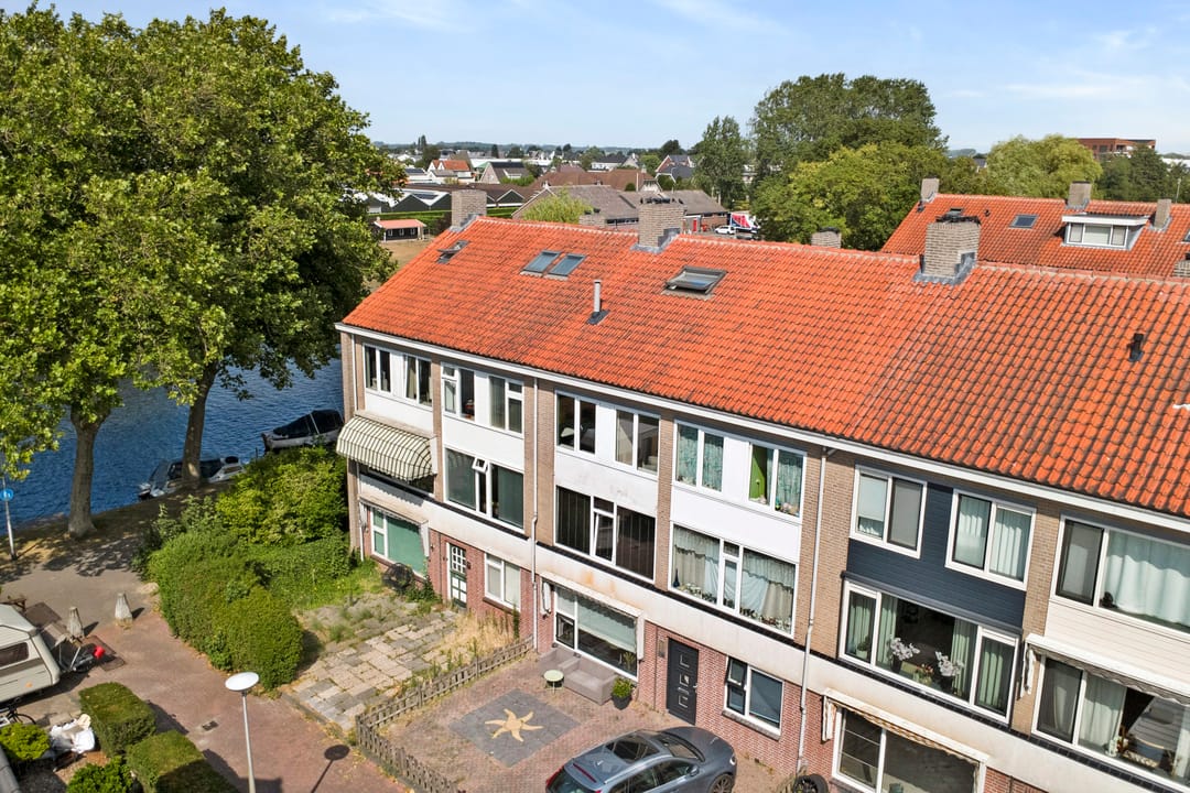 Photo 38 of Petronella van Saxenstraat 85