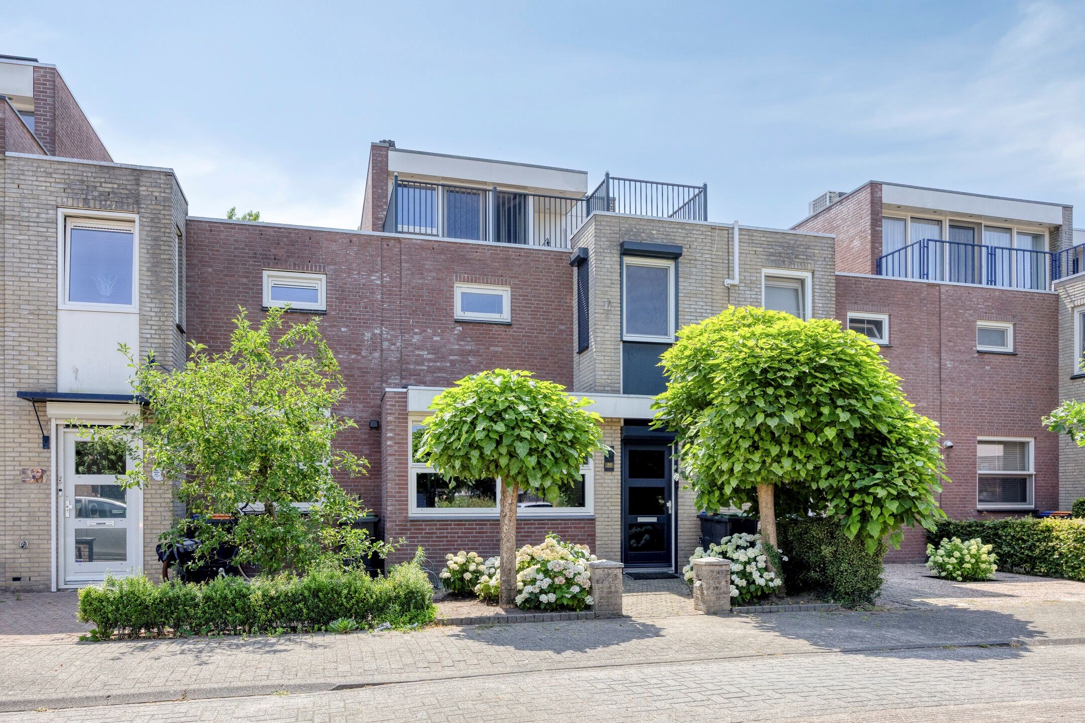 Photo 42 of Randwijkstraat 55