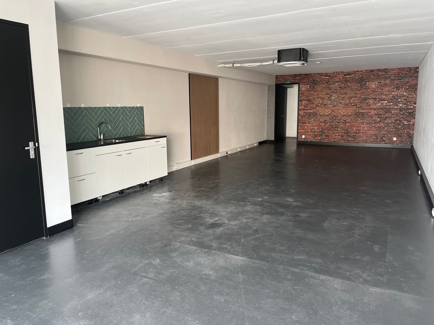 Bekijk foto 4 van Andries Copierhof 1-E