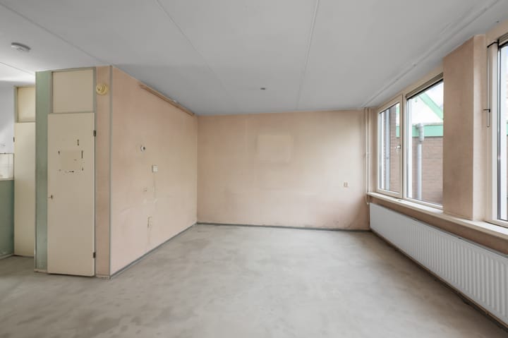 Hoekwoning te koop: Jasykoffstraat 33, Zaandam