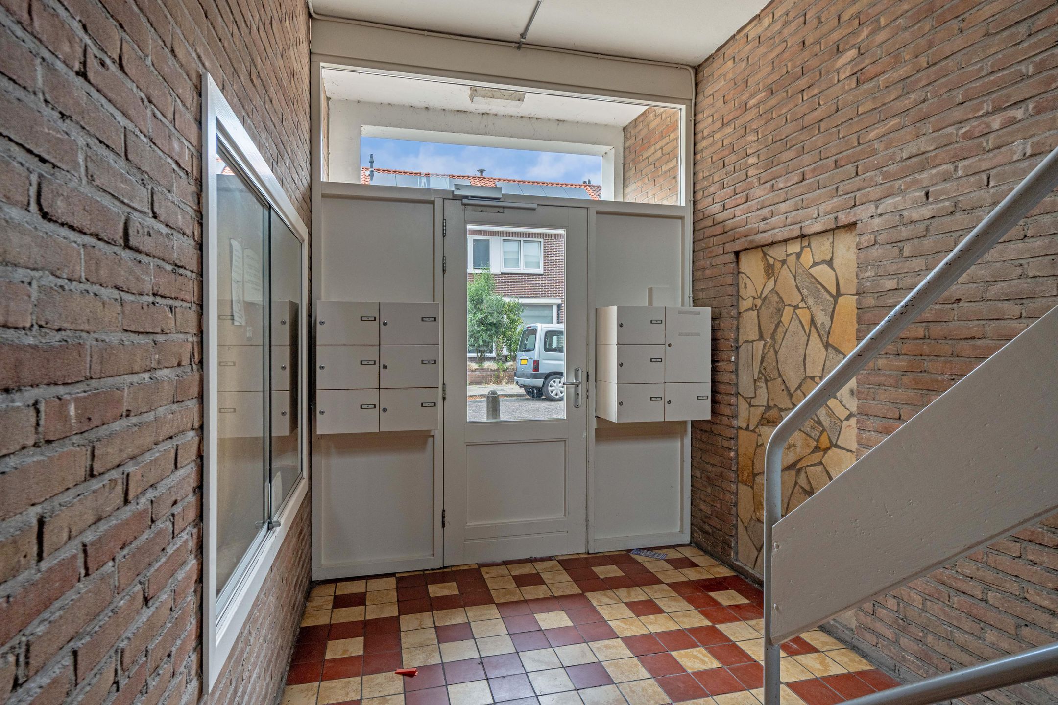 Photo 39 of Graafwijkstraat 16