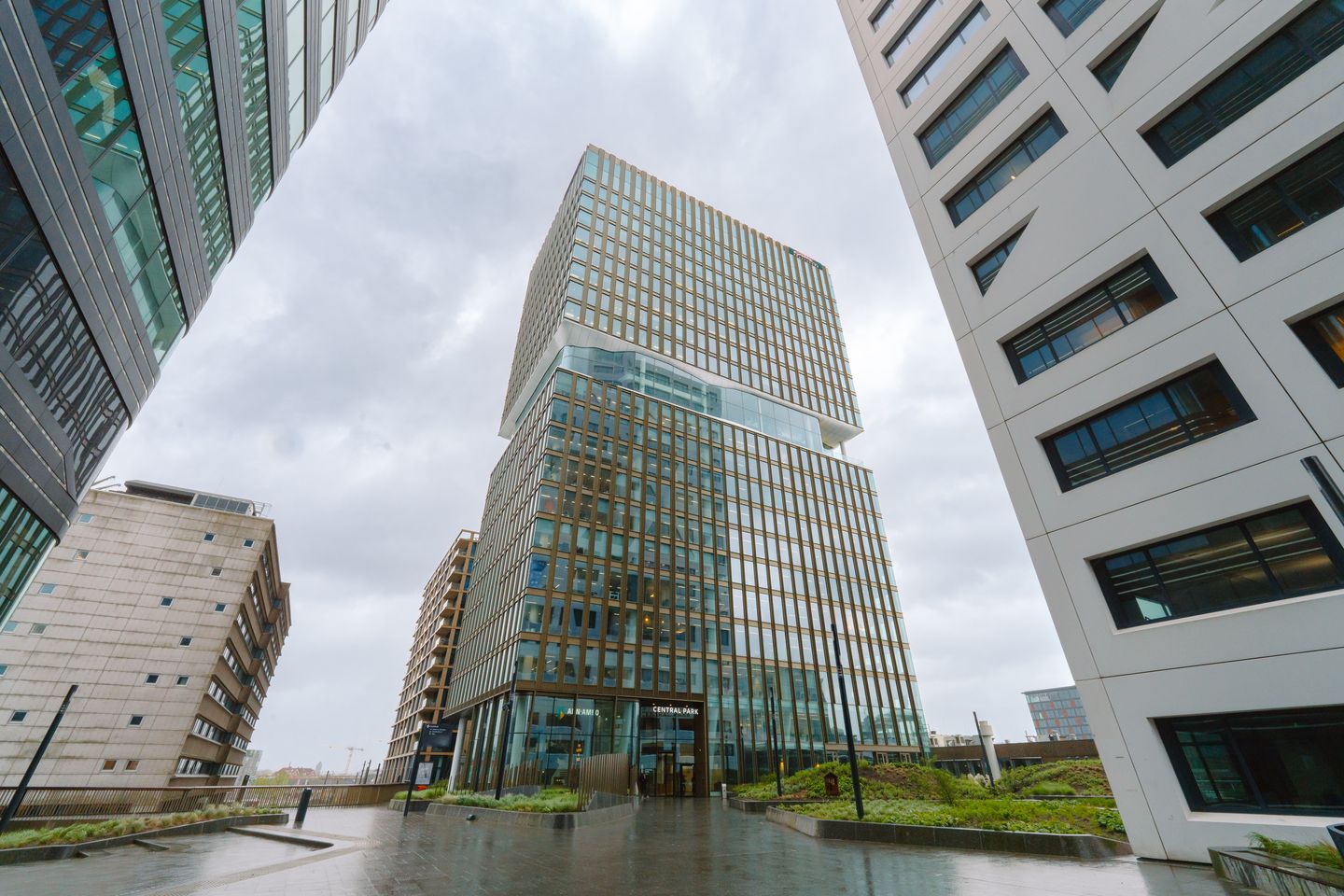 Bekijk foto 1 van Stadsplateau 27-29