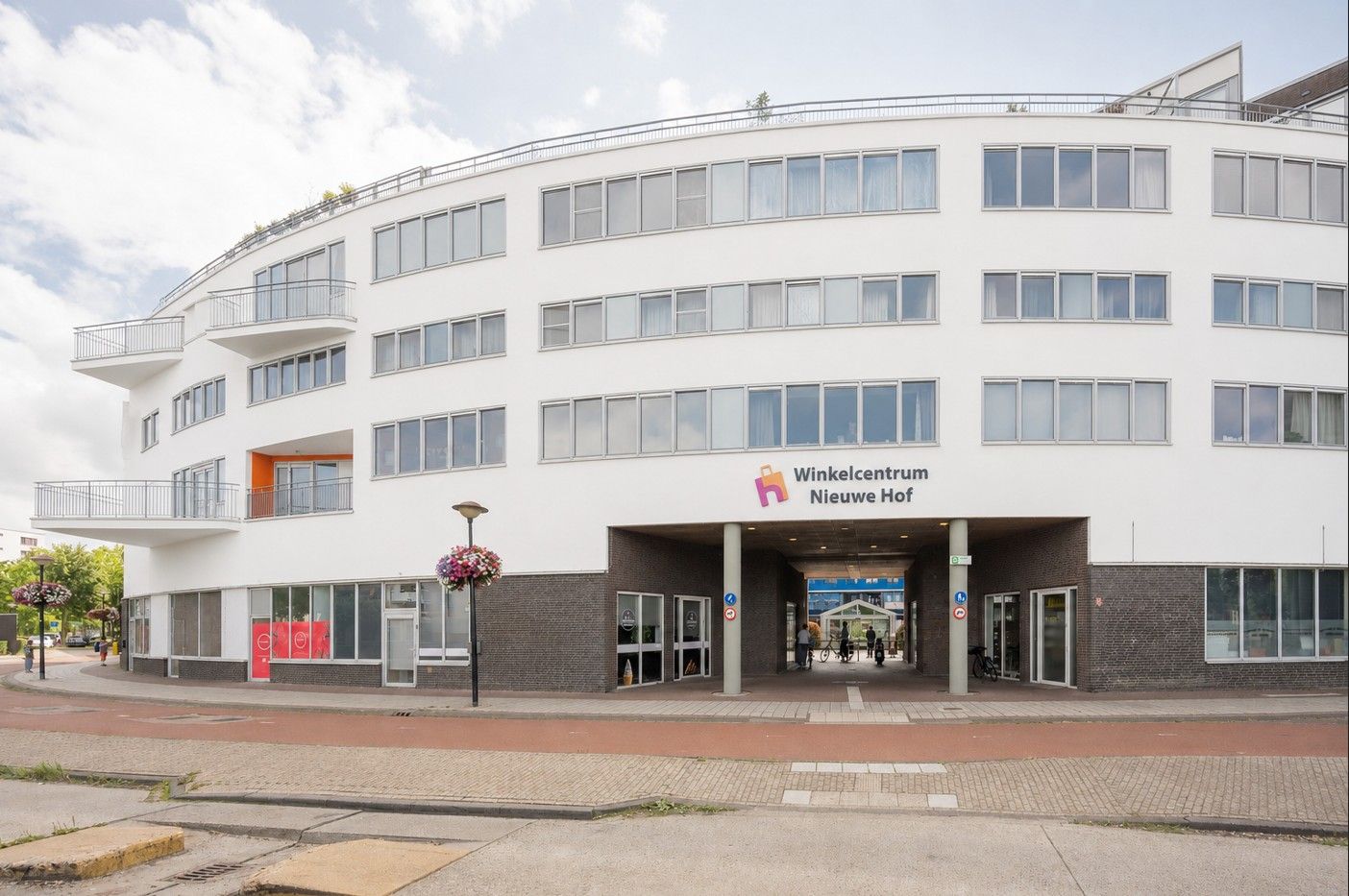 View photo 1 of Zonnewijzer 29