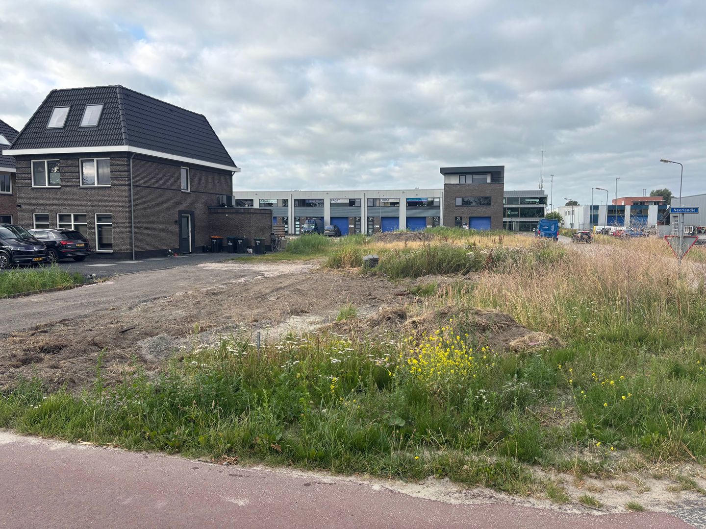 View photo 2 of Noordervaart 140-D