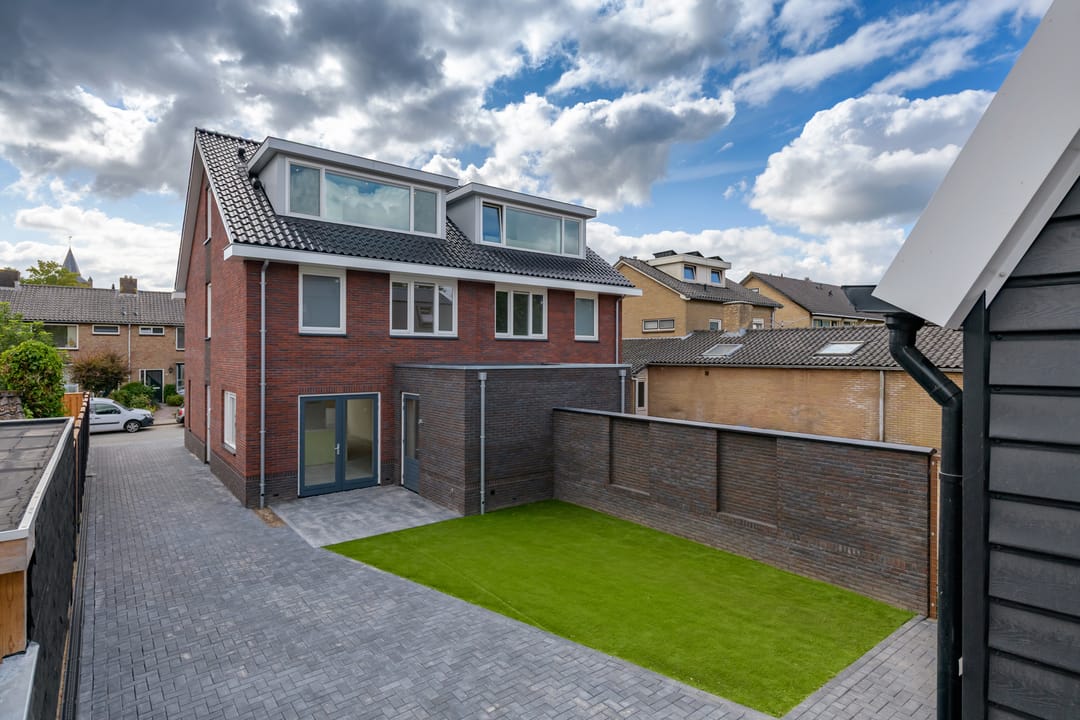 Photo 2 of Libellestraat 9