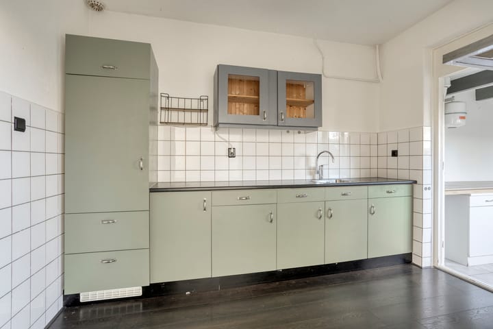 Tussenwoning te koop: De Greiden 7, Warten