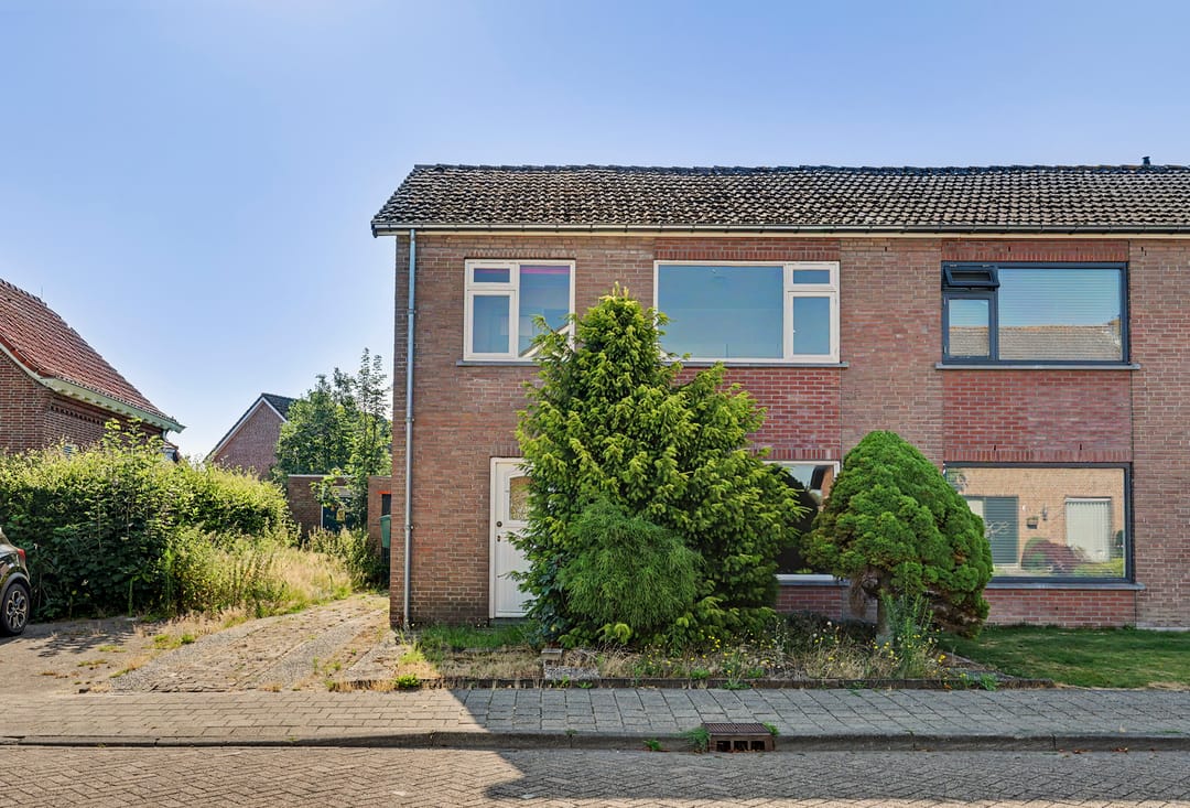 Photo 7 of Bernardusstraat 1