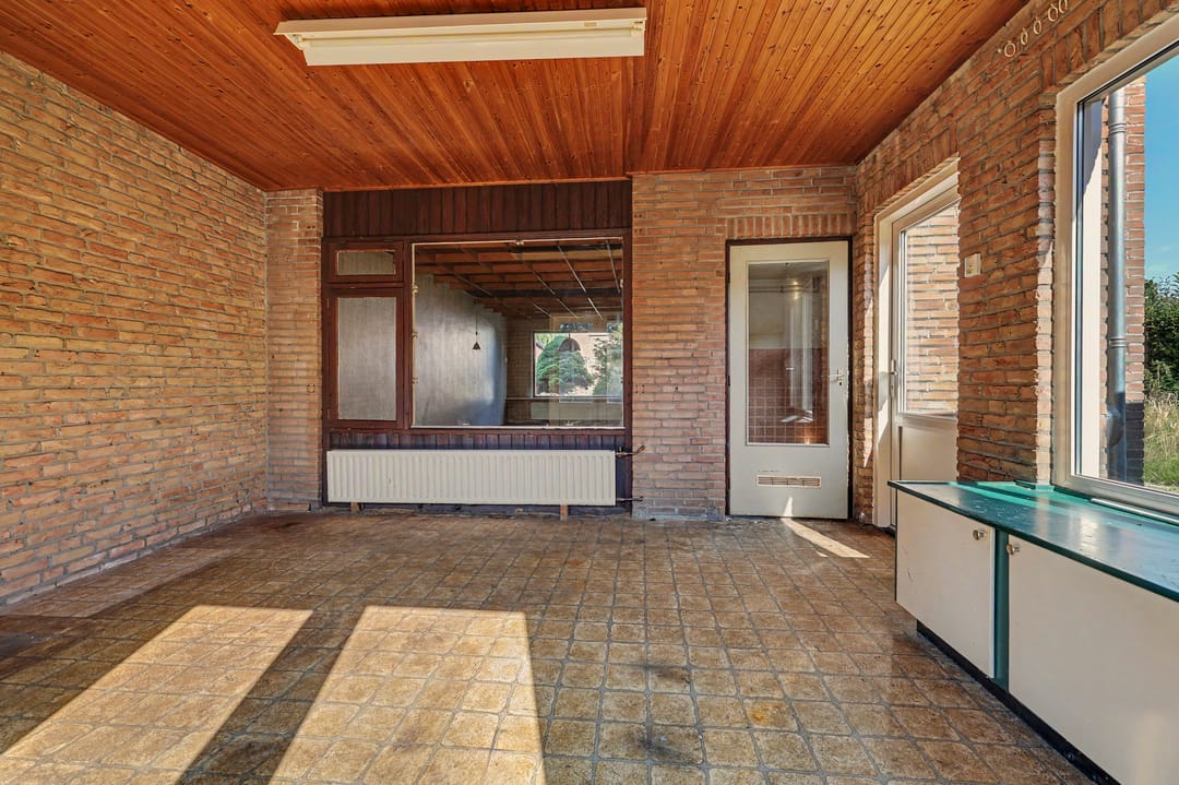 Photo 23 of Bernardusstraat 1