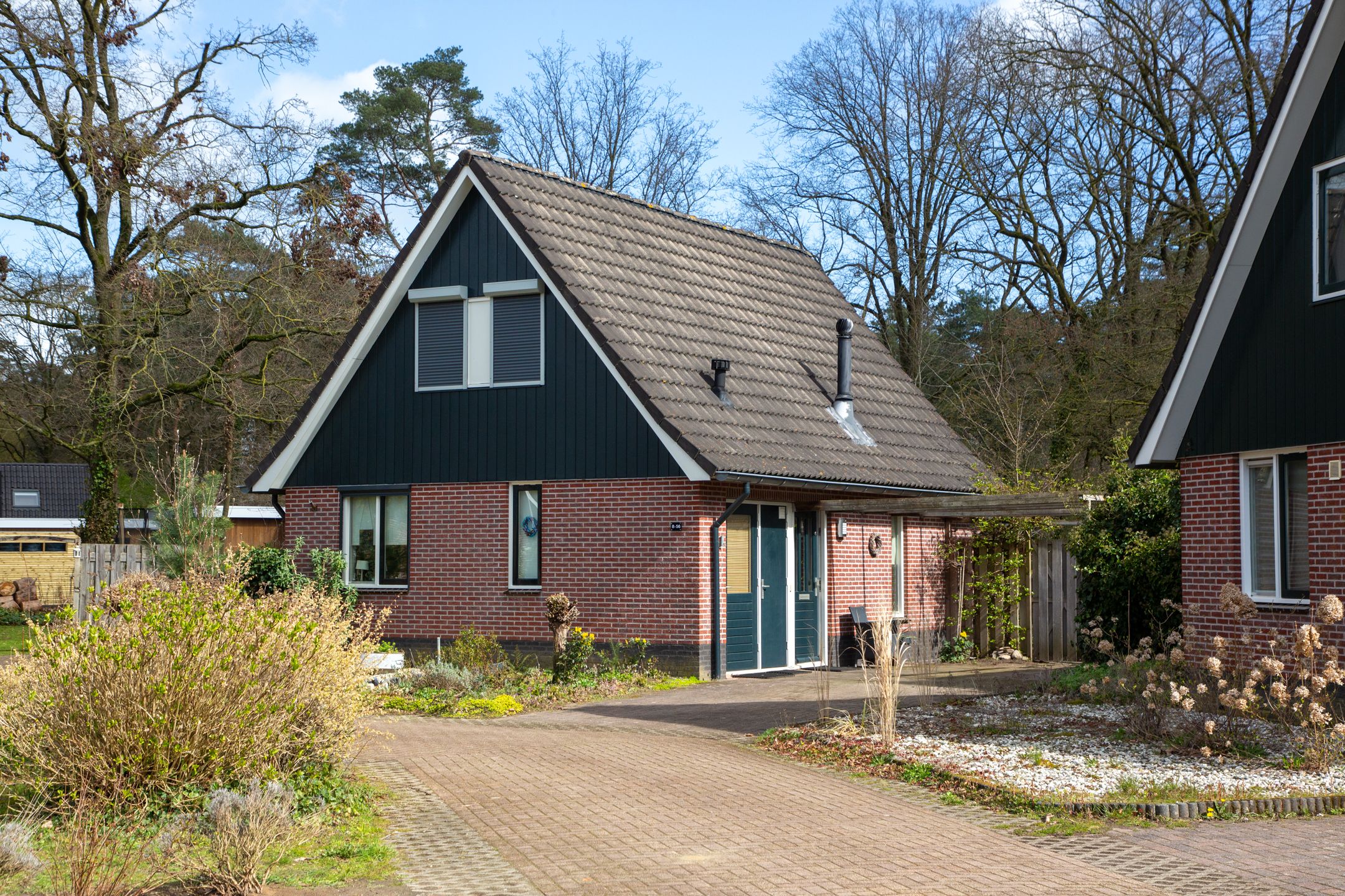 2-bedroom freehold villa in Winterswijk — photo 1 of 5