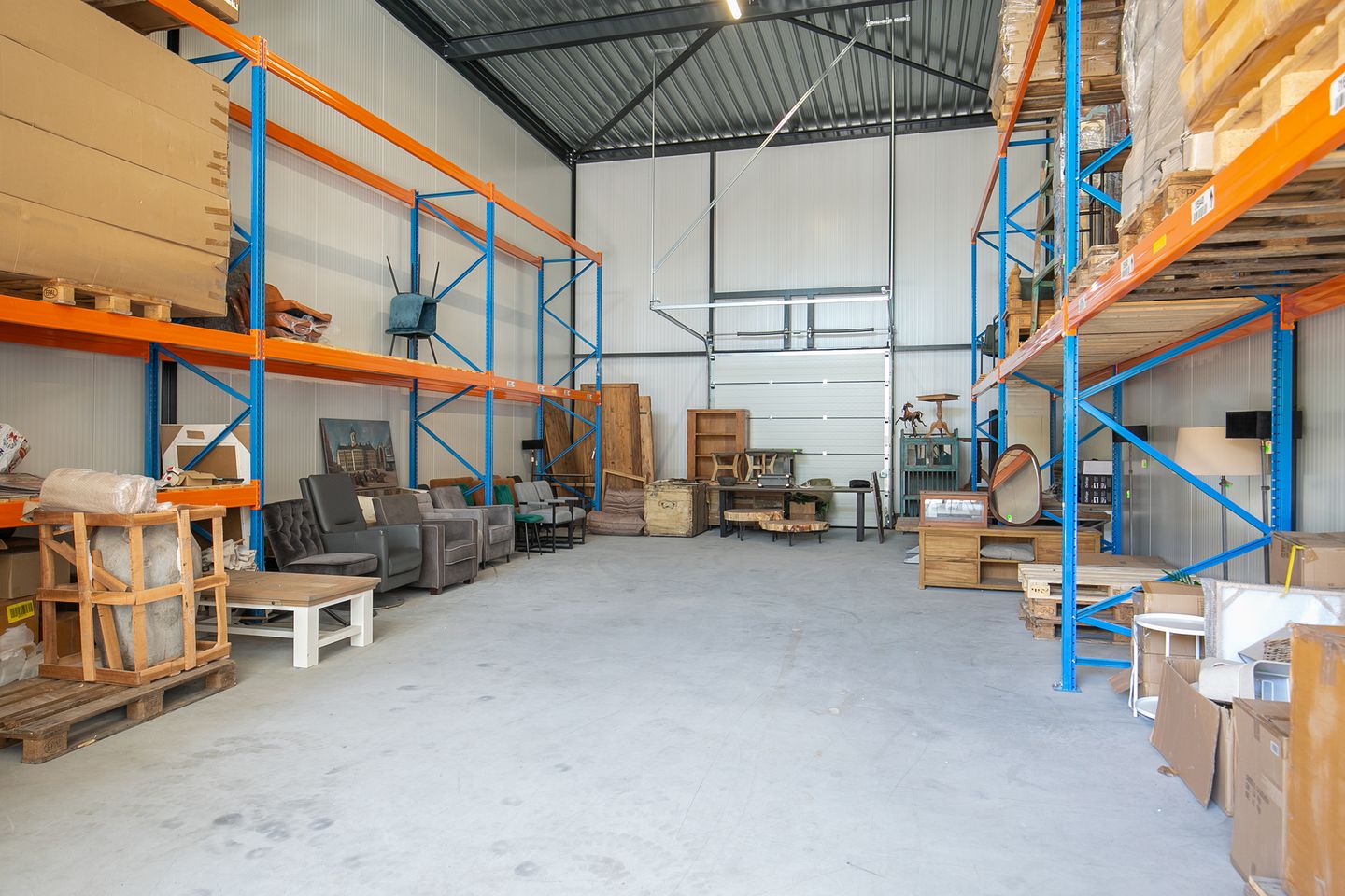 View photo 3 of J.P. Broekhovenstraat 18-B