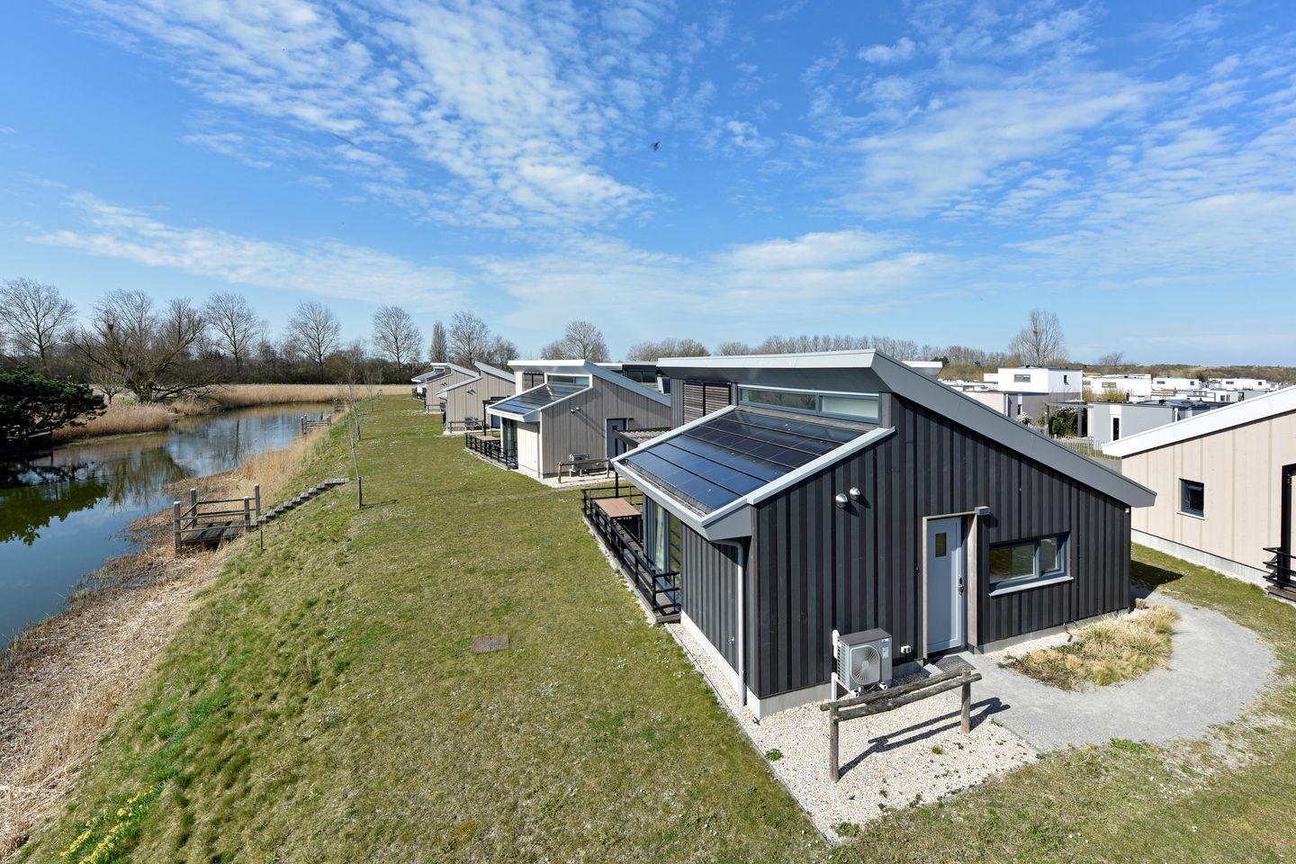Foto 1 van Nieuwesluisweg 1-A728